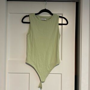 Contour muscle/crew bodysuit Babaton (never worn just washed one time)